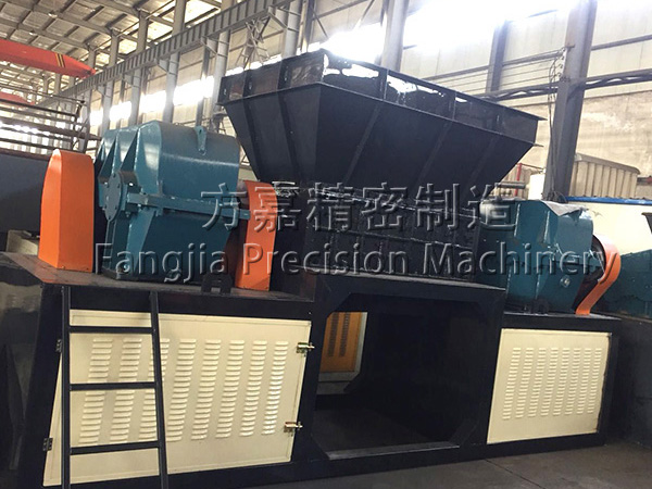 廢鐵撕碎機(jī)