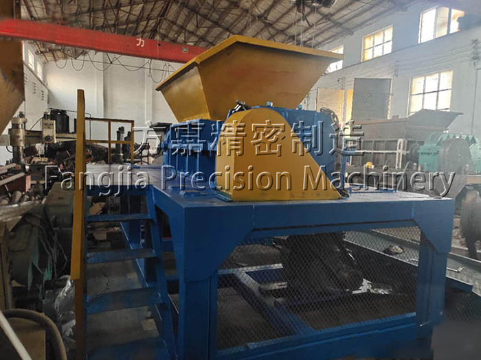 防盜網(wǎng)撕碎機(jī)