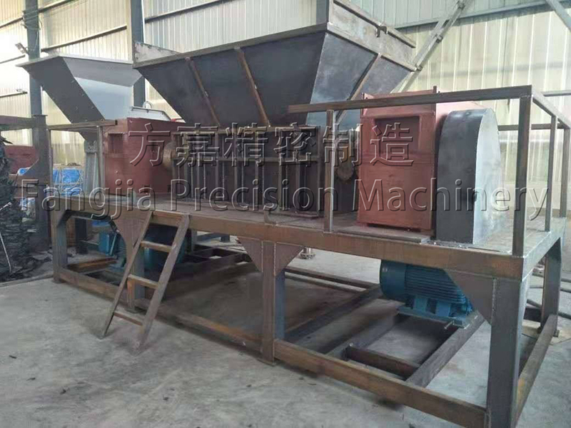 邊角料撕碎機(jī)