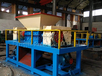 邊角料撕碎機(jī)